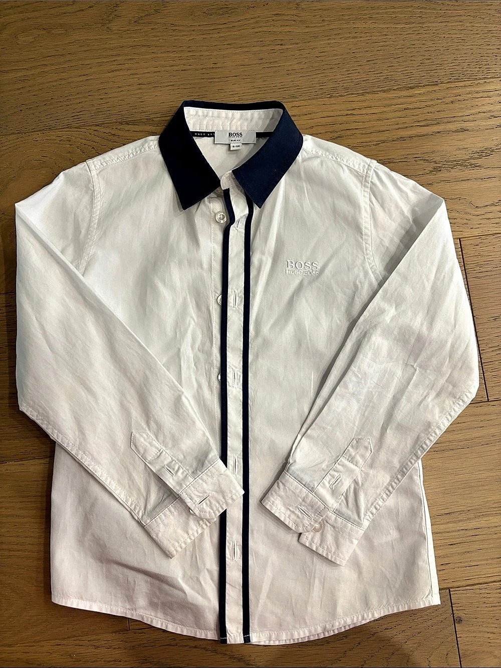 BOSS Slim Fit Shirt Color Block Button Down in White & Blue Like New